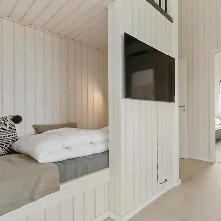 بيت للعطل 3 Bedroom Beautiful In Grenå