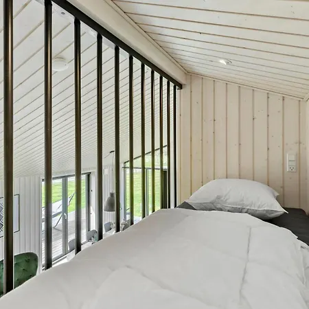 بيت للعطل 3 Bedroom Beautiful In Grenå