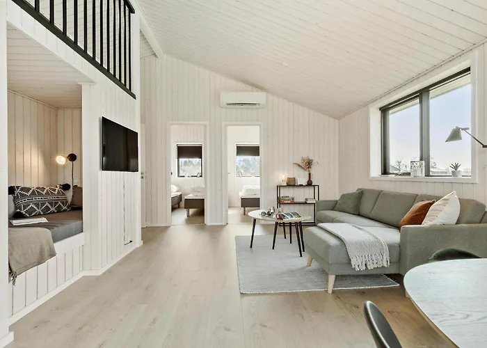 Dom wakacyjny 3 Bedroom Beautiful In *