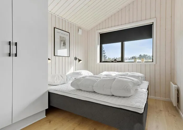 3 Bedroom Beautiful In Grenå